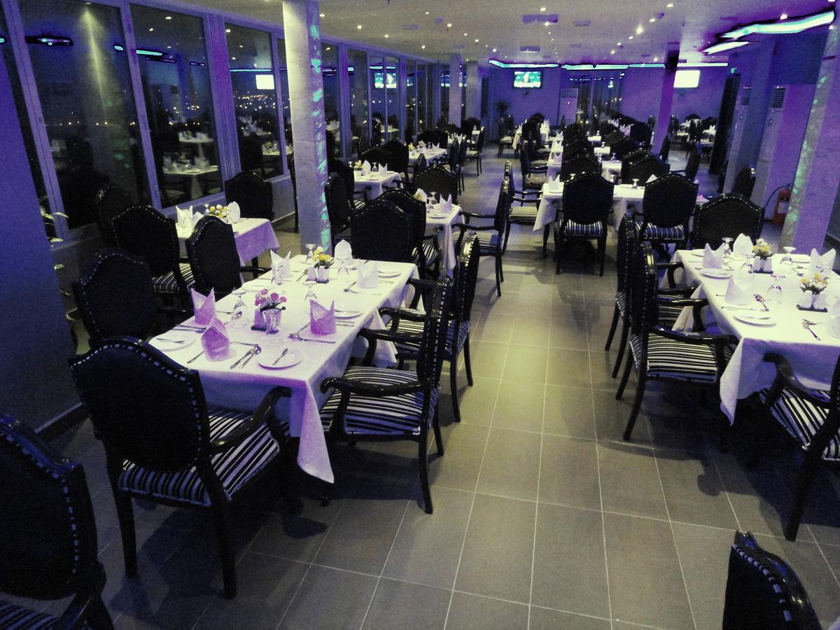 Al Andalus Plaza Hotel Manama Extérieur photo