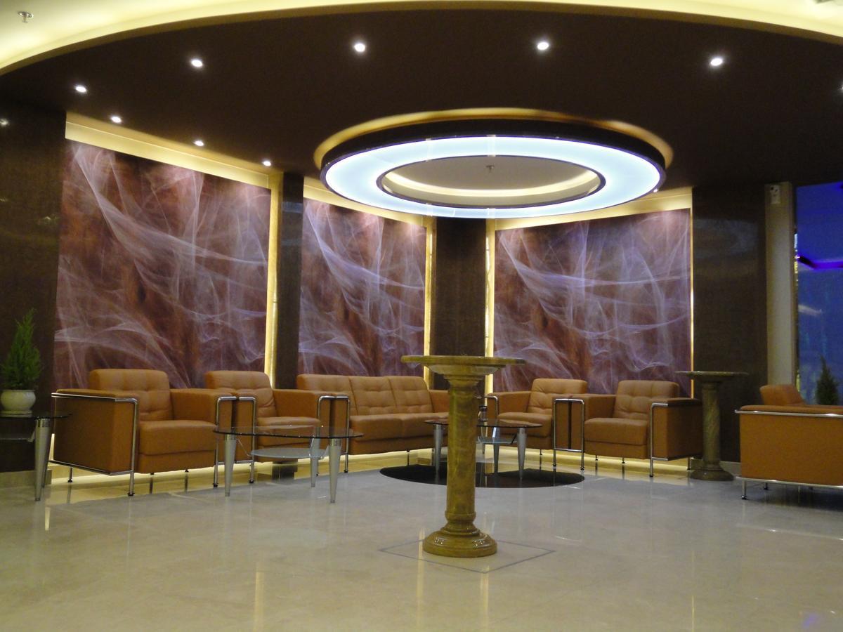 Al Andalus Plaza Hotel Manama Extérieur photo