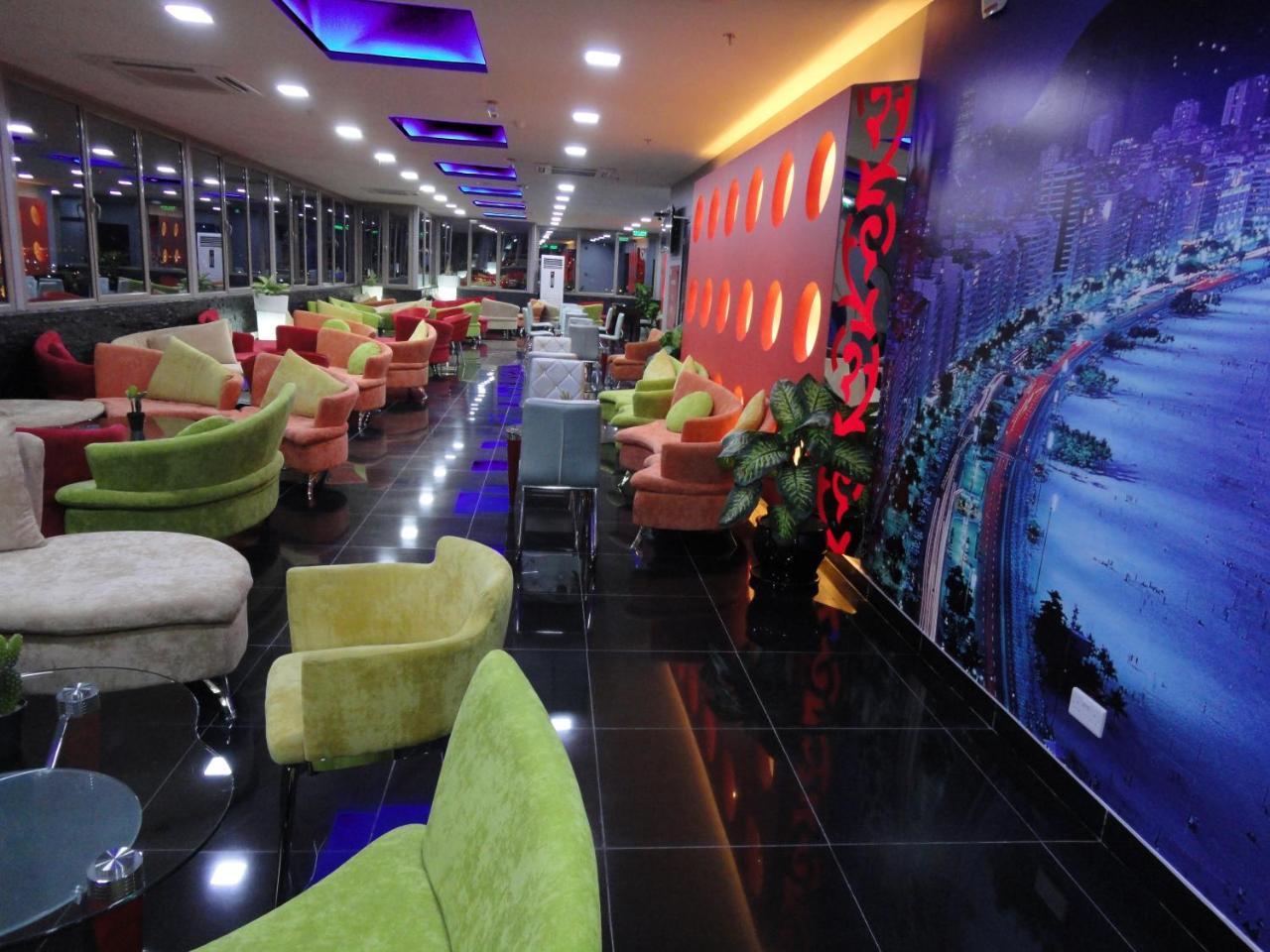 Al Andalus Plaza Hotel Manama Extérieur photo