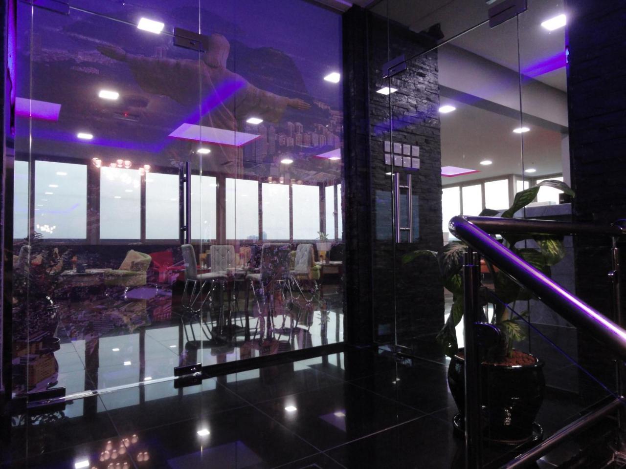 Al Andalus Plaza Hotel Manama Extérieur photo